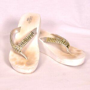 Unforgettable Moments Women's Thong Sandals White Rhinestone Size 6.5
